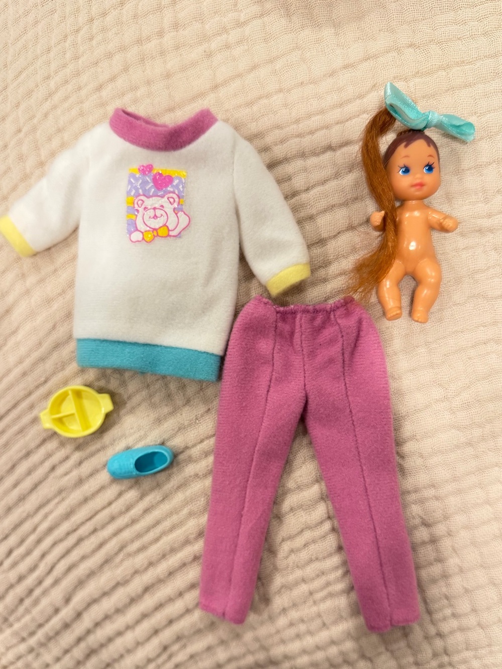 Vintage 1994 Mattel Barbie Carebear Outfit 12071 BABYSITTER SKIPPER w/ 1 Baby